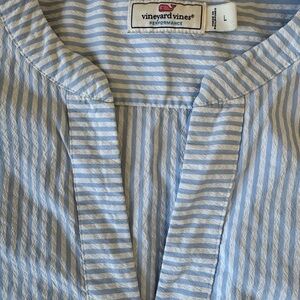 Vineyard Vines Blue Performance Striped Women’s Shirt with 3/4 Sleeves